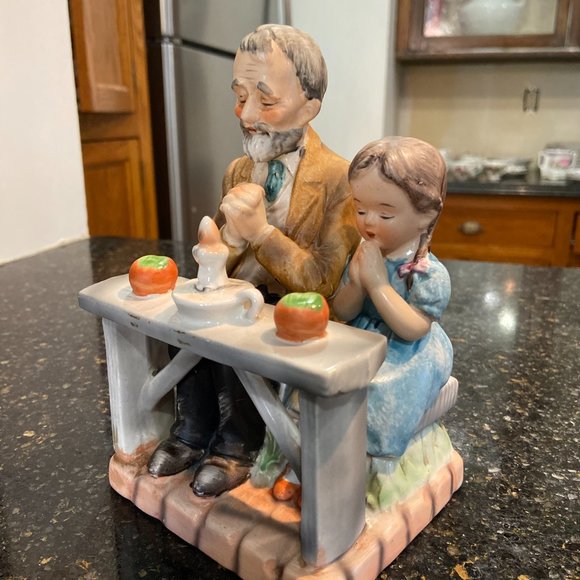 Figurine Vintage Norleans Porcelain Old Man & Child Praying Figurine Japan Rare - Picture 6 of 7